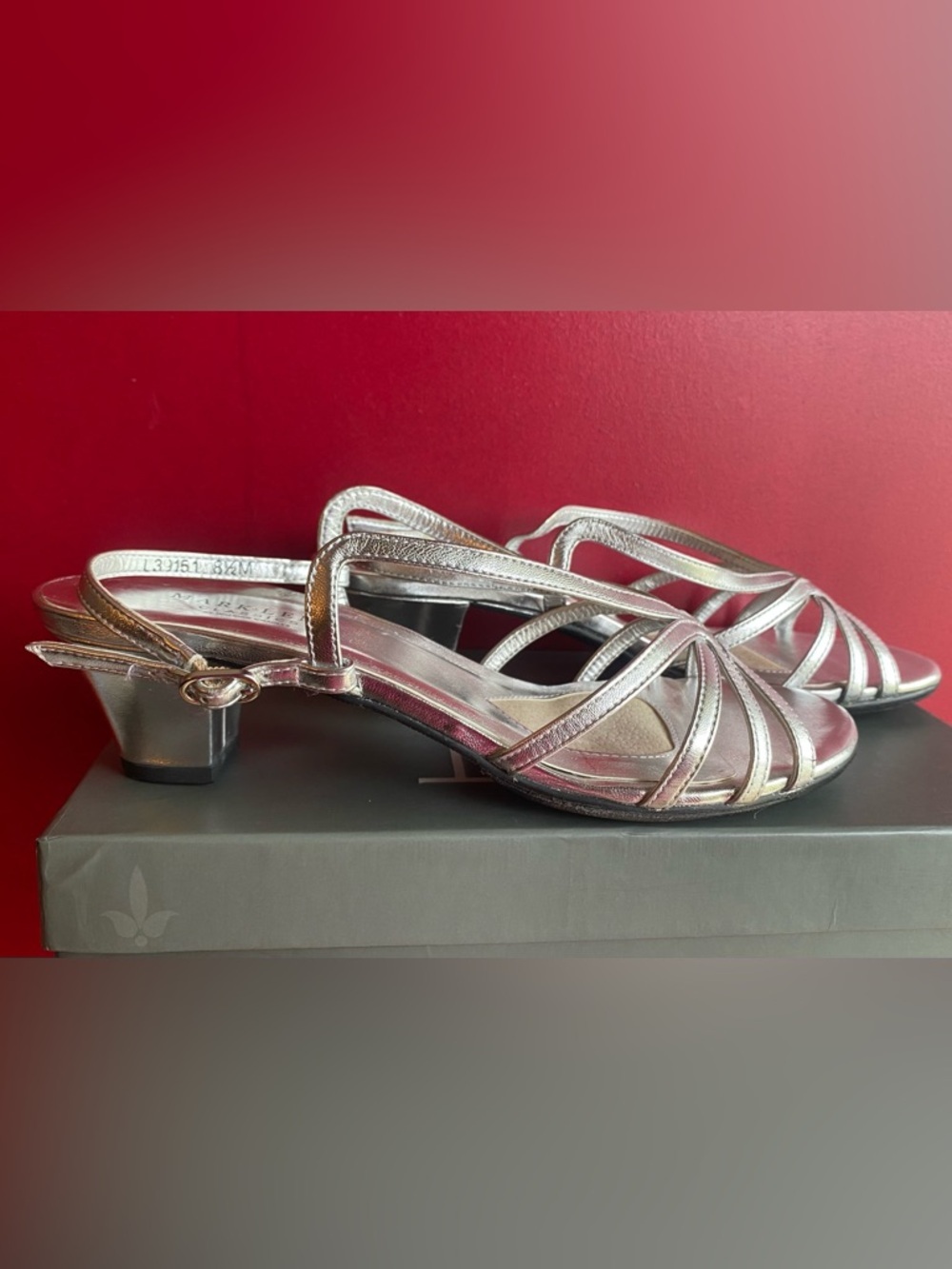 Mark & Lemp All Leather Silver Strappy Women’s Sandals 8 1/2 Medium - Picture 4 of 8